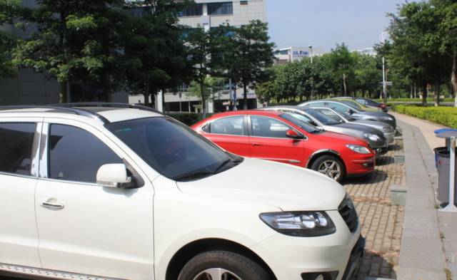 智能停車與充電平臺(tái)投資選址項(xiàng)目 智能停車與充電平臺(tái)投資選址項(xiàng)目