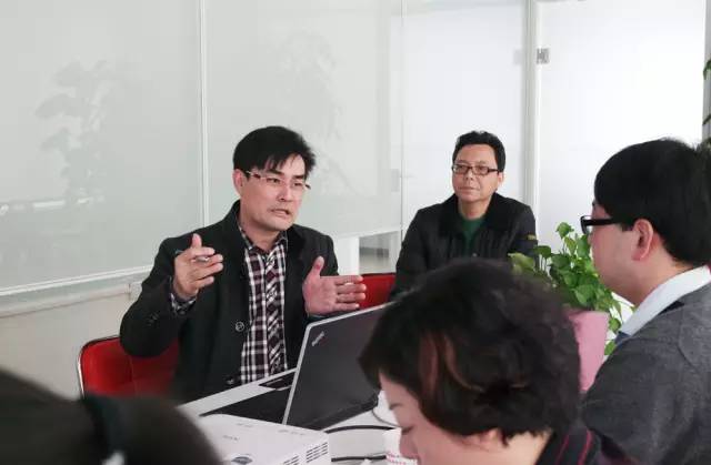 東方龍商務(wù)成功舉行腫瘤治療儀投資選址項(xiàng)目的政府對(duì)接會(huì)及投資對(duì)接會(huì) 東方龍商務(wù)成功舉行腫瘤治療儀投資選址項(xiàng)目的政府對(duì)接會(huì)及投資對(duì)接會(huì)