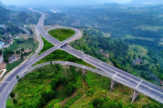全力助推四川巴中恩陽區(qū)委托招商引資，合力打造產(chǎn)業(yè)新城