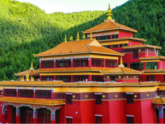 集團全力助推甘肅甘南藏族自治州合作市委托招商引資，搶占發(fā)展先機壯大高原支柱產(chǎn)業(yè)
