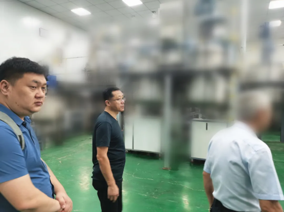 攻克國內(nèi)生產(chǎn)技術(shù)難題！江蘇某地方政府成功對(duì)接考察高端醫(yī)療耗材擴(kuò)建投資選址項(xiàng)目企業(yè)