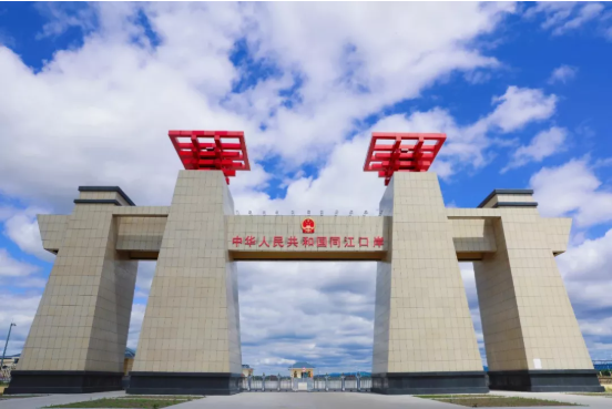 集團全力助推黑龍江省佳木斯市同江市委托招商引資，立足八大優(yōu)勢，構筑發(fā)展新格局