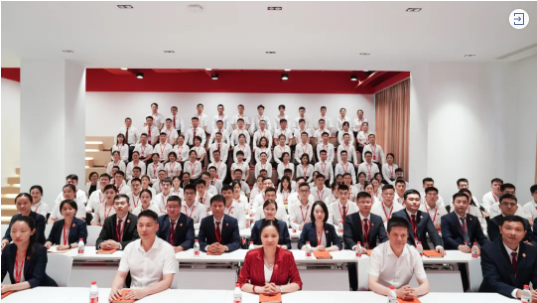 三地齊亮相，拼干勁，創(chuàng)戰(zhàn)績！集團成功舉行9月份委托招商引資經(jīng)營服務分析暨“大干100天”動員誓師大會