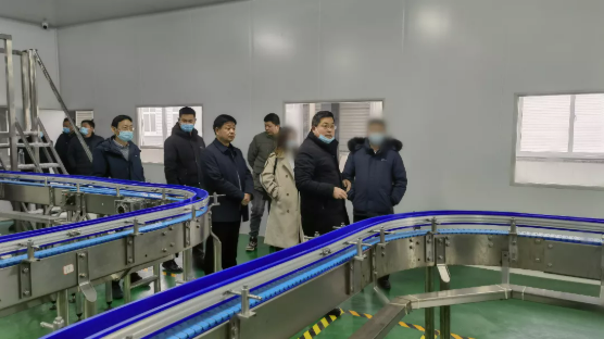 喜訊頻傳！僅14天，集團(tuán)助推河南某地方政府與品牌快消飲品擴(kuò)建投資選址項(xiàng)目方成功簽訂投資協(xié)議