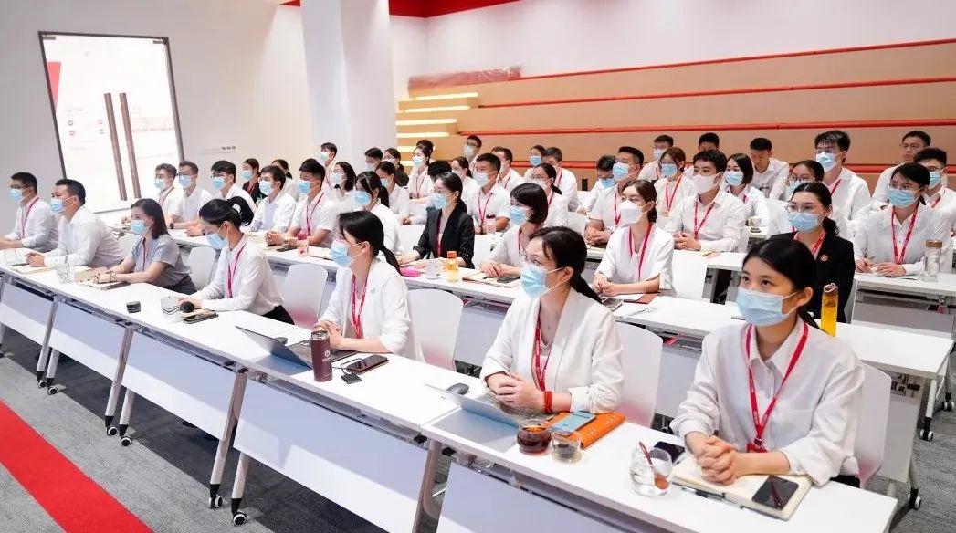 天氣炙熱，招商火熱，開發(fā)熱情勢不可擋！7月上旬，集團成功通過27個優(yōu)質(zhì)投資選址項目