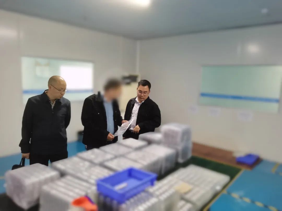 高新技術(shù)企業(yè)，與國內(nèi)多所院校建立合作！重慶某地方政府實地對接高品質(zhì)新能源鋰電投資選址項目