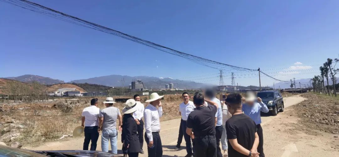 項目落地周期短，經(jīng)濟效益高！新能源鋰電池生產(chǎn)擴建投資選址項目方反向考察四川某地方政府