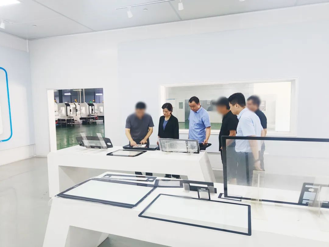 高新技術(shù)企業(yè)、小巨人企業(yè)，與三星等企業(yè)保持戰(zhàn)略合作關(guān)系！安徽某地方政府實地對接高端觸摸屏擴建投資選址項目