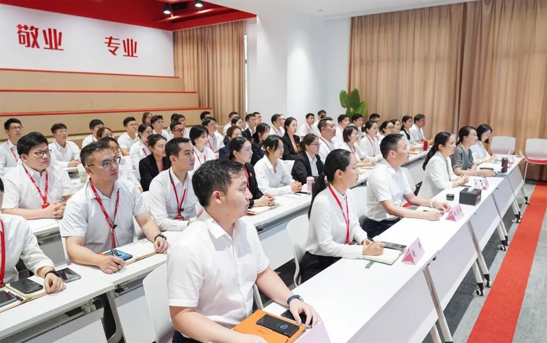 搶前抓早，保障節(jié)后項(xiàng)目推進(jìn)！9月下旬，集團(tuán)共30個(gè)優(yōu)質(zhì)投資選址項(xiàng)目通過評(píng)估